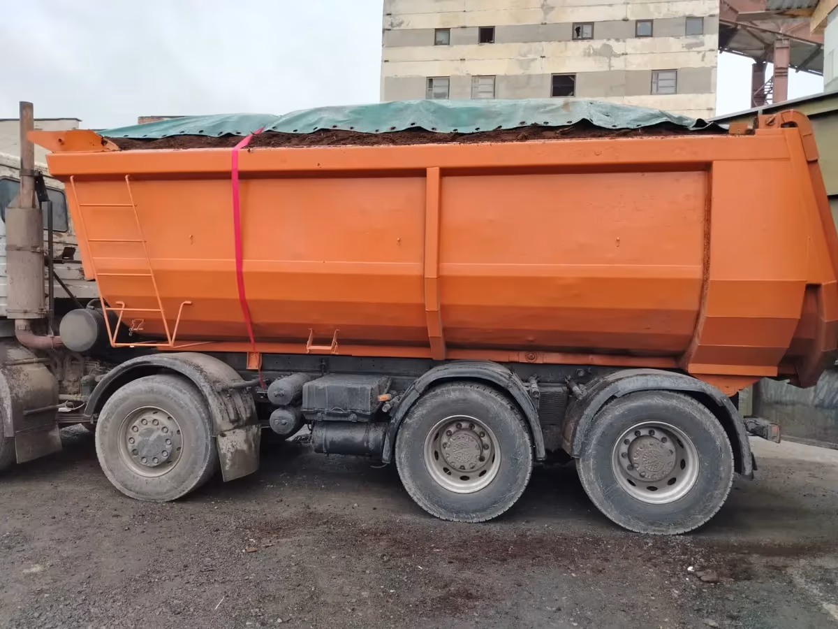 Самосвал 20 тонн — доставка крупных объёмов сыпучих — Aleopt